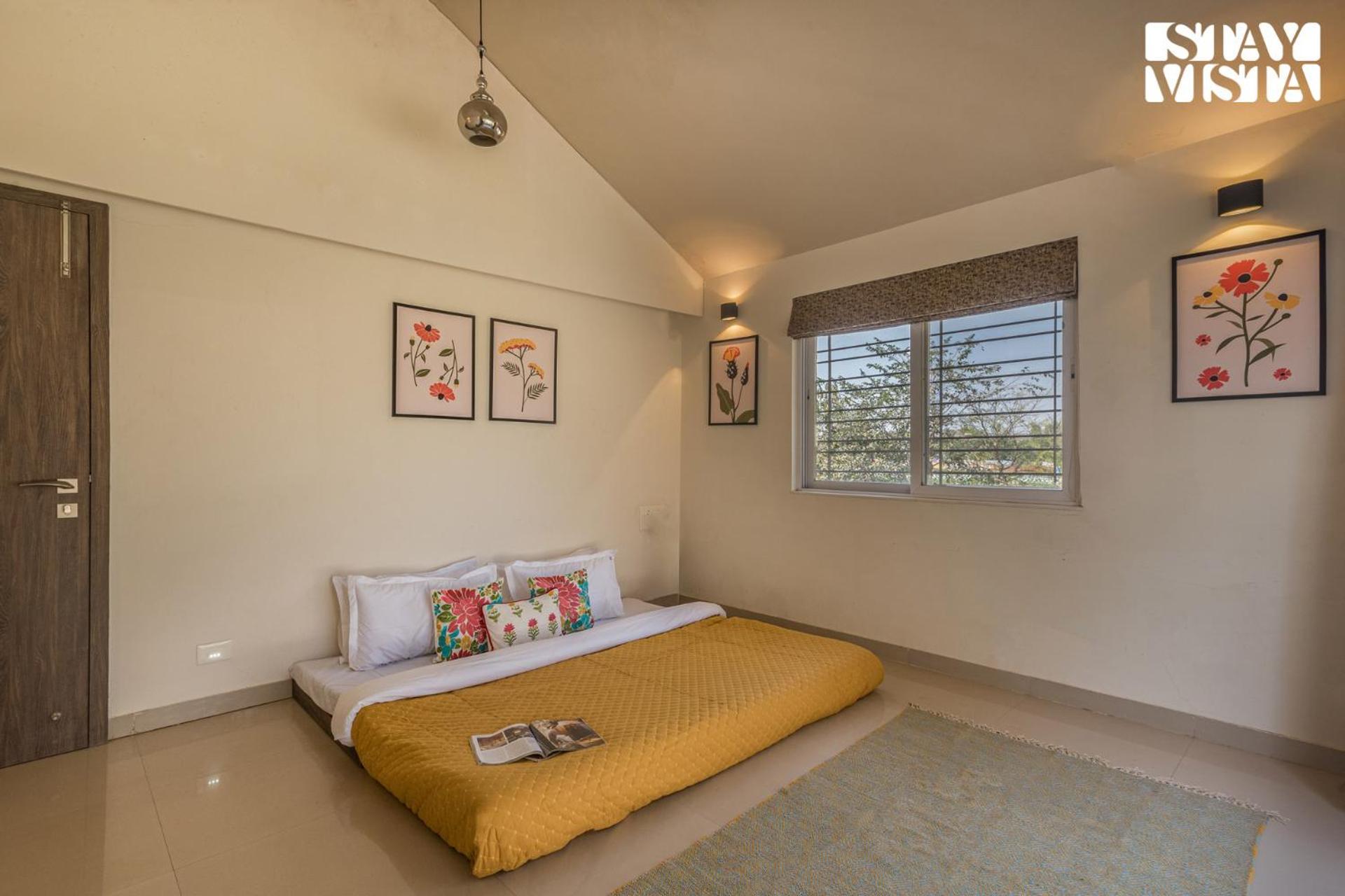 Stayvista'S Silver Grove - Serene Haven With Expansive Lawn & Terrace Nashik Exterior photo